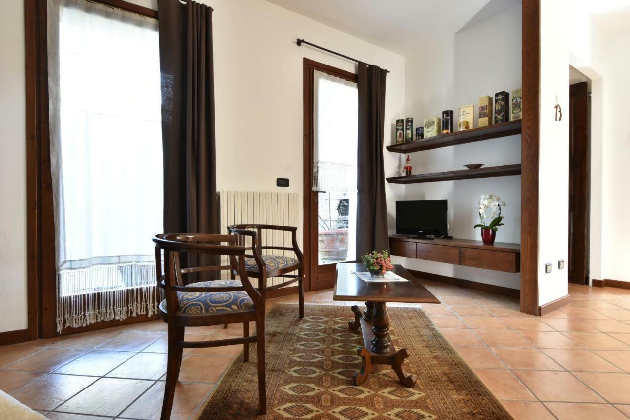 Il Terrazzo B&B Romagnano Sesia Esterno foto
